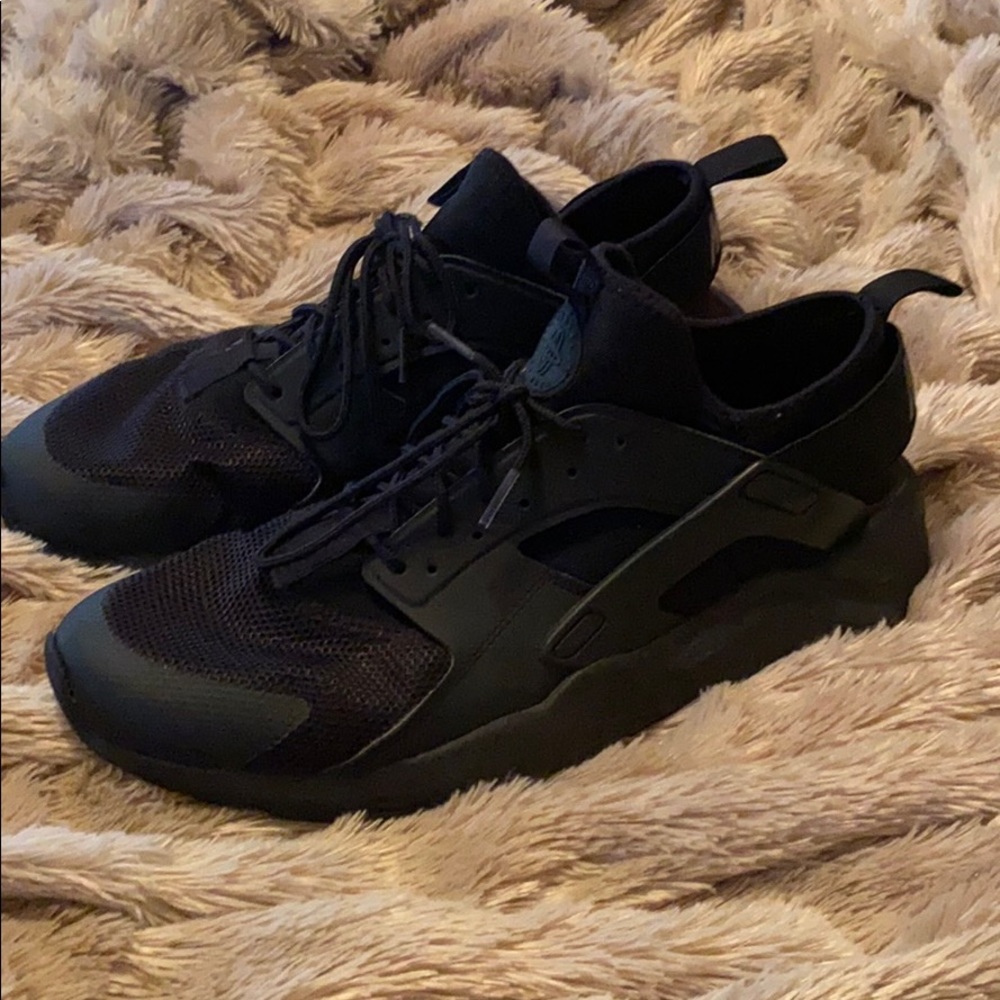 Nike harauche